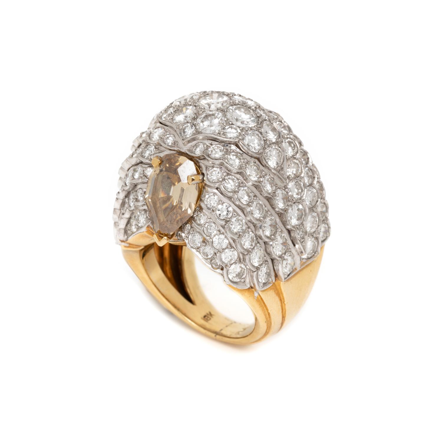 DIAMOND AND COLORED DIAMOND BOMBÉ RING