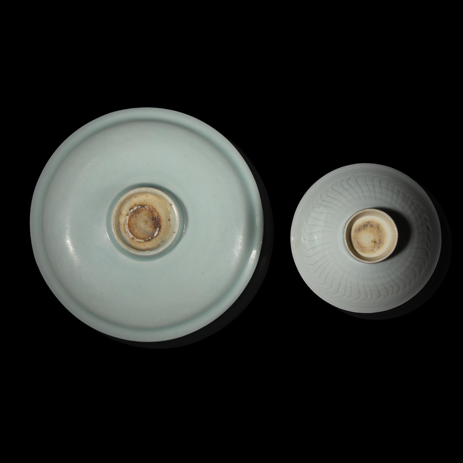 Two Chinese Qingbai Glazed Porcelain Wares, Southern Song Dynasty 南宋 青白釉杯碟兩件
