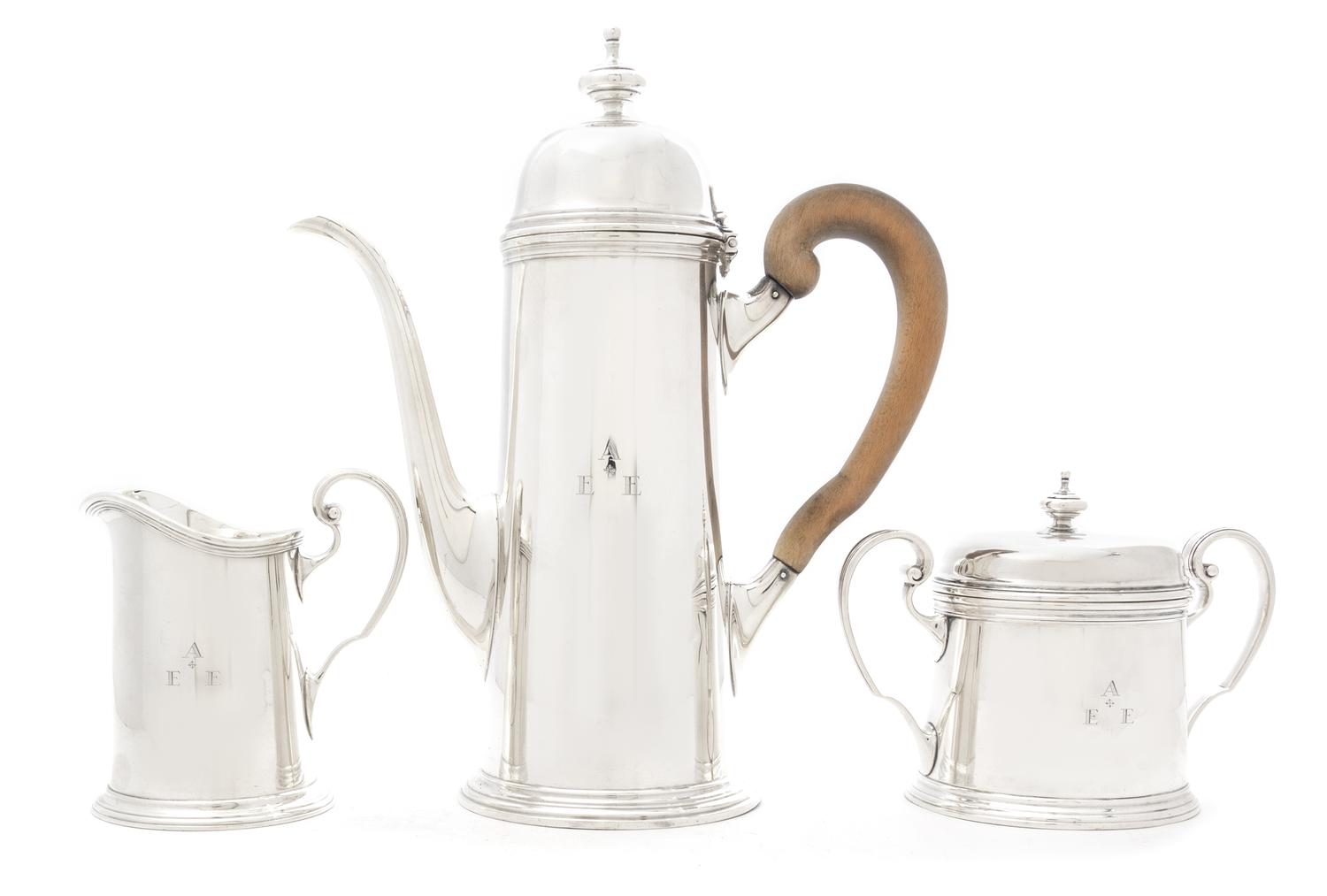 An American Silver Three-Piece Coffee Service, Tiffany & Co., New York, NY, 20th Century, comprising a coffee pot, covered sugar and cr
