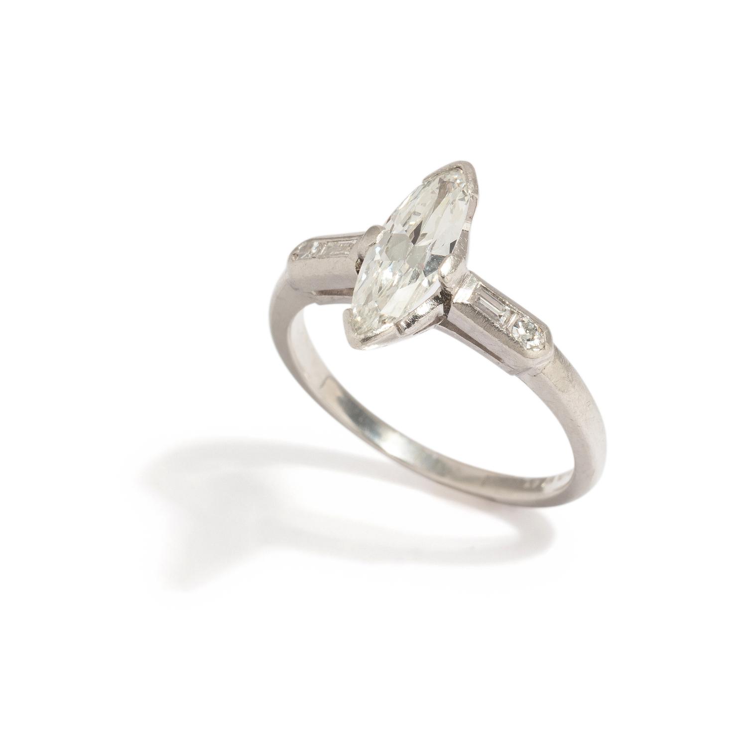 DIAMOND RING