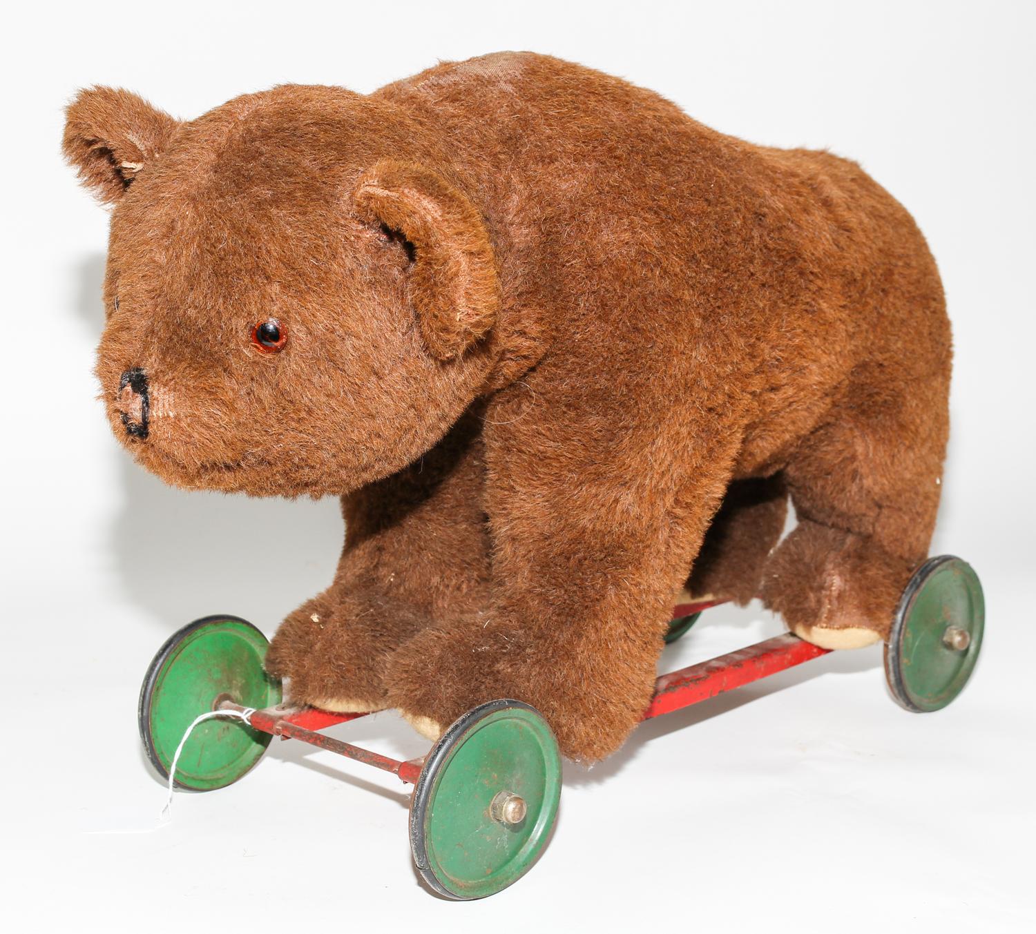 A Stuffed Pull Toy, possibly Steiff Length of first 24 inches. — EARLY 20TH CENTURY