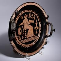 An Apulian Red-Figured Knob-Handled Patera