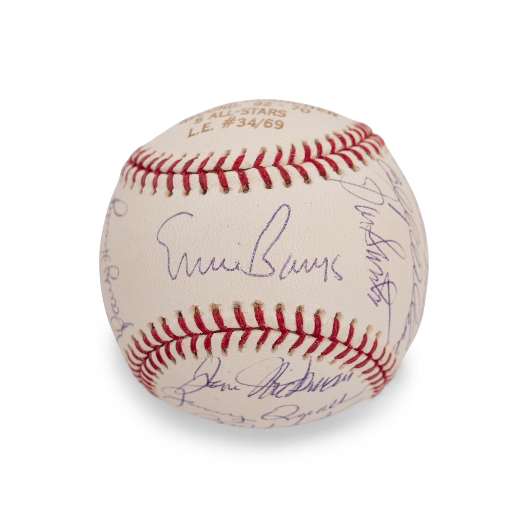 A 1969 Chicago Cubs Team Signed Autograph Baseball - 17 Signatures (Beckett Authentication Services)