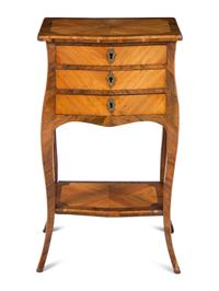 A Louis XV Style Tulipwood Table en Chiffonnière