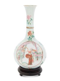 A Sgraffito Ground Famille Rose Porcelain Bottle Vase