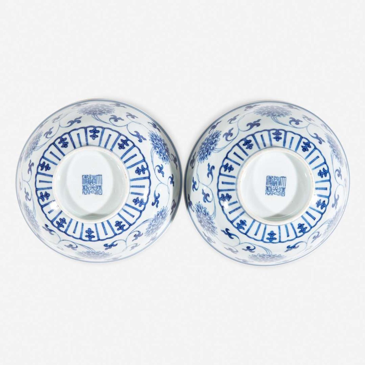A pair of Chinese blue and white porcelain bowls 青花缠枝莲纹碗一对 Daoguang mark and probably of the period ??? ????