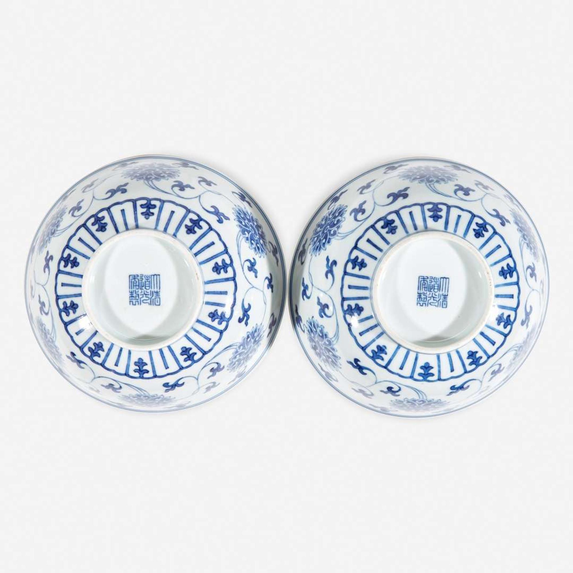 A pair of Chinese blue and white porcelain bowls 青花缠枝莲纹碗一对 Daoguang mark and probably of the period ??? ????