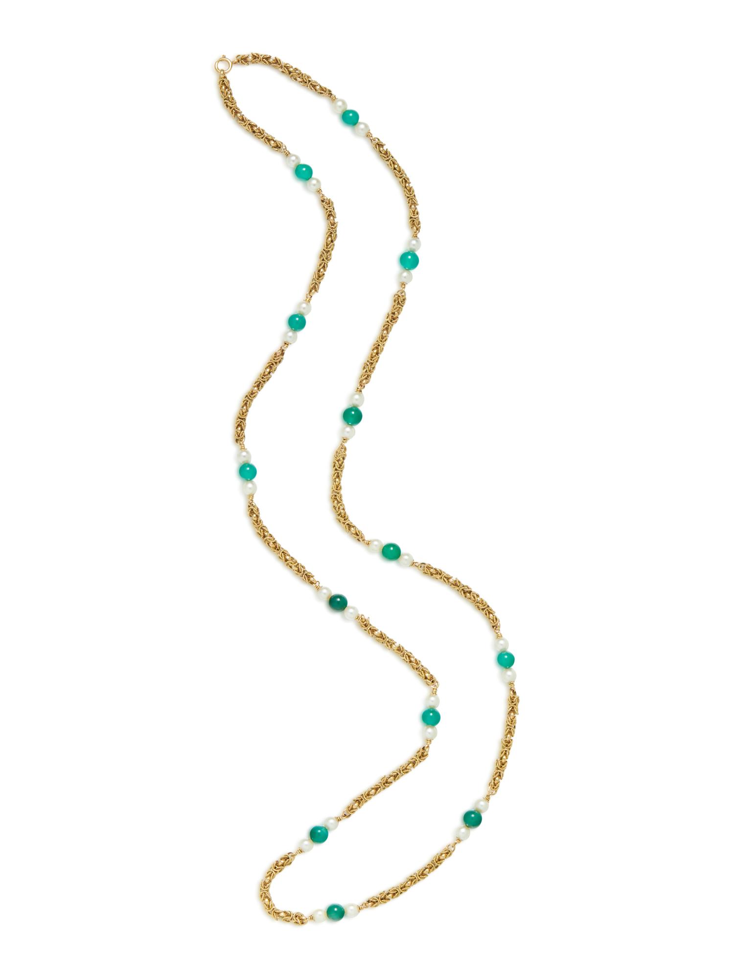 CULTURED PEARL AND CHRYSOPRASE NECKLACE