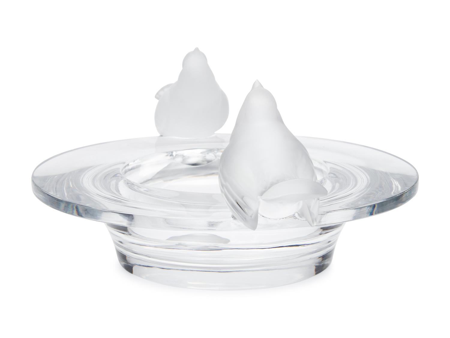 A Lalique Deux Moineaux Centerpiece