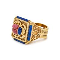 YELLOW GOLD AND HARDSTONE SCARAB RING