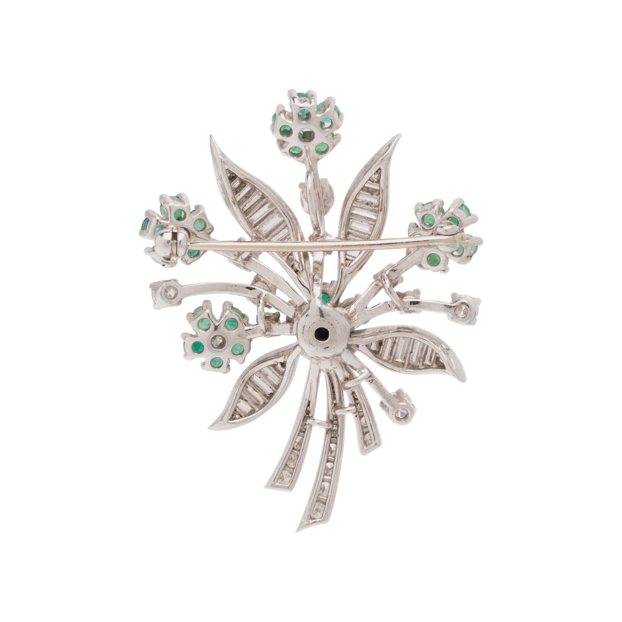EMERALD AND DIAMOND FLOWER BROOCH/PENDANT