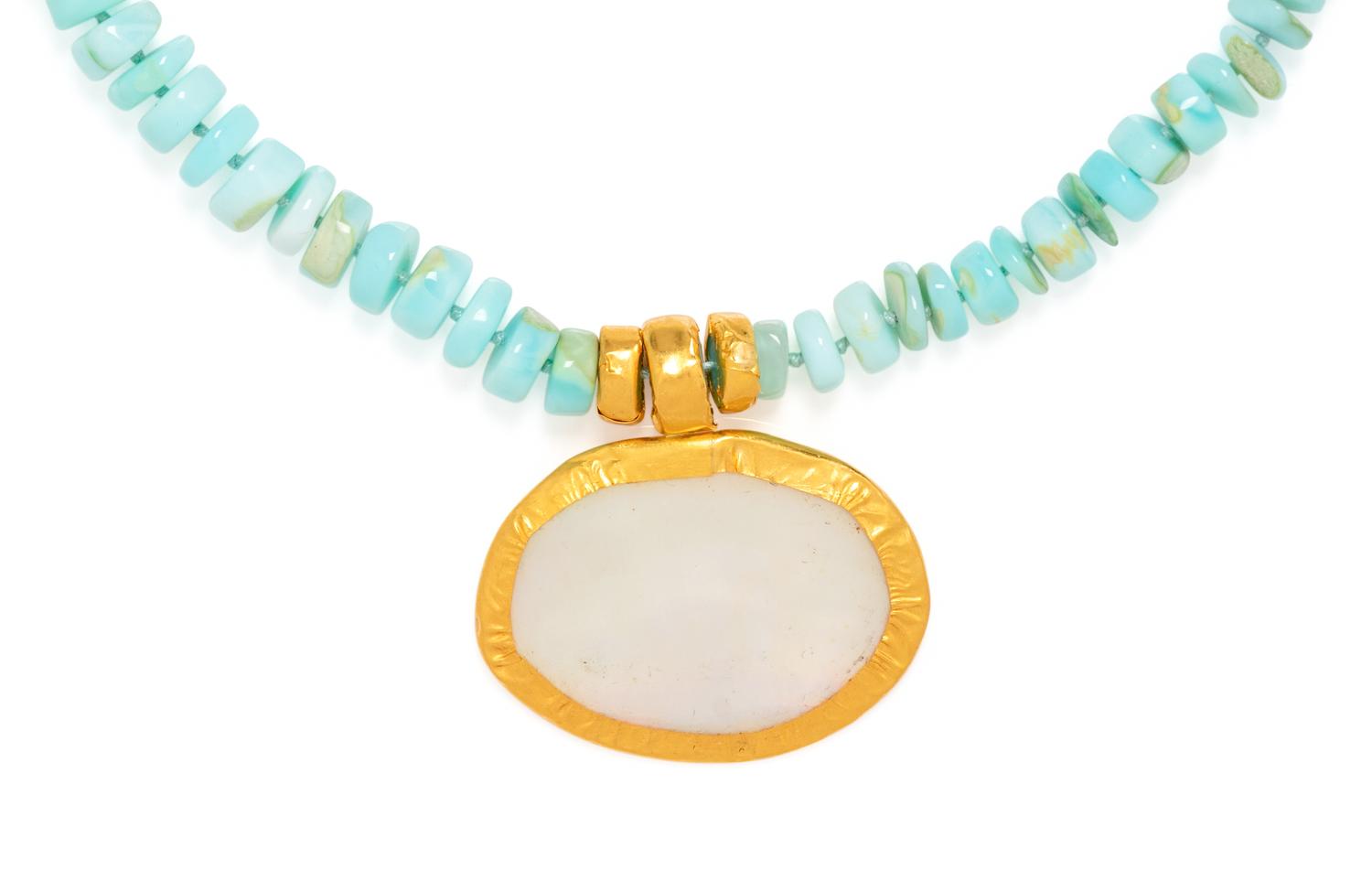 HOWLITE AND MOTHER-OF-PEARL PENDANT/NECKLACE