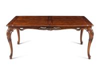 A Henredon George II Style Dining Table