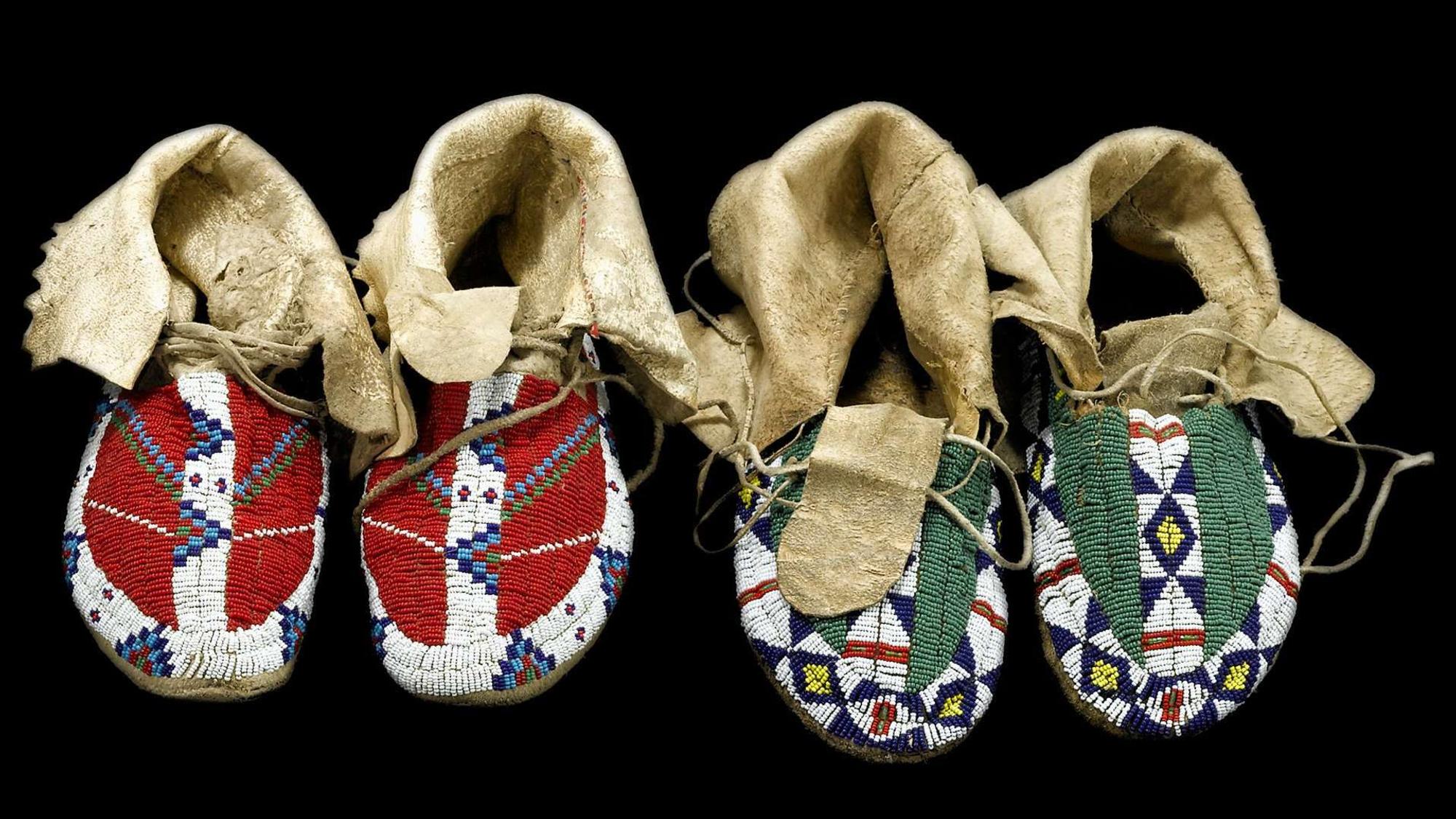 Two pairs of beaded Sioux moccasins nellie chasing bear, fort yates, north dakota, mid 20th century