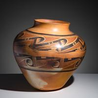 Rachel Namingha Nampeyo (Hopi-Tewa, 1903-1985) — Monumental Pottery Jar