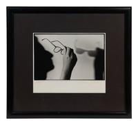 (Celebrity Ephemera) LEIBOWITZ, Annie (1949). Portrait of the artist’s glasses and shadow in profile.
