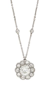 A Platinum and Diamond Necklace, Circa 1915, 6.60 dwts.