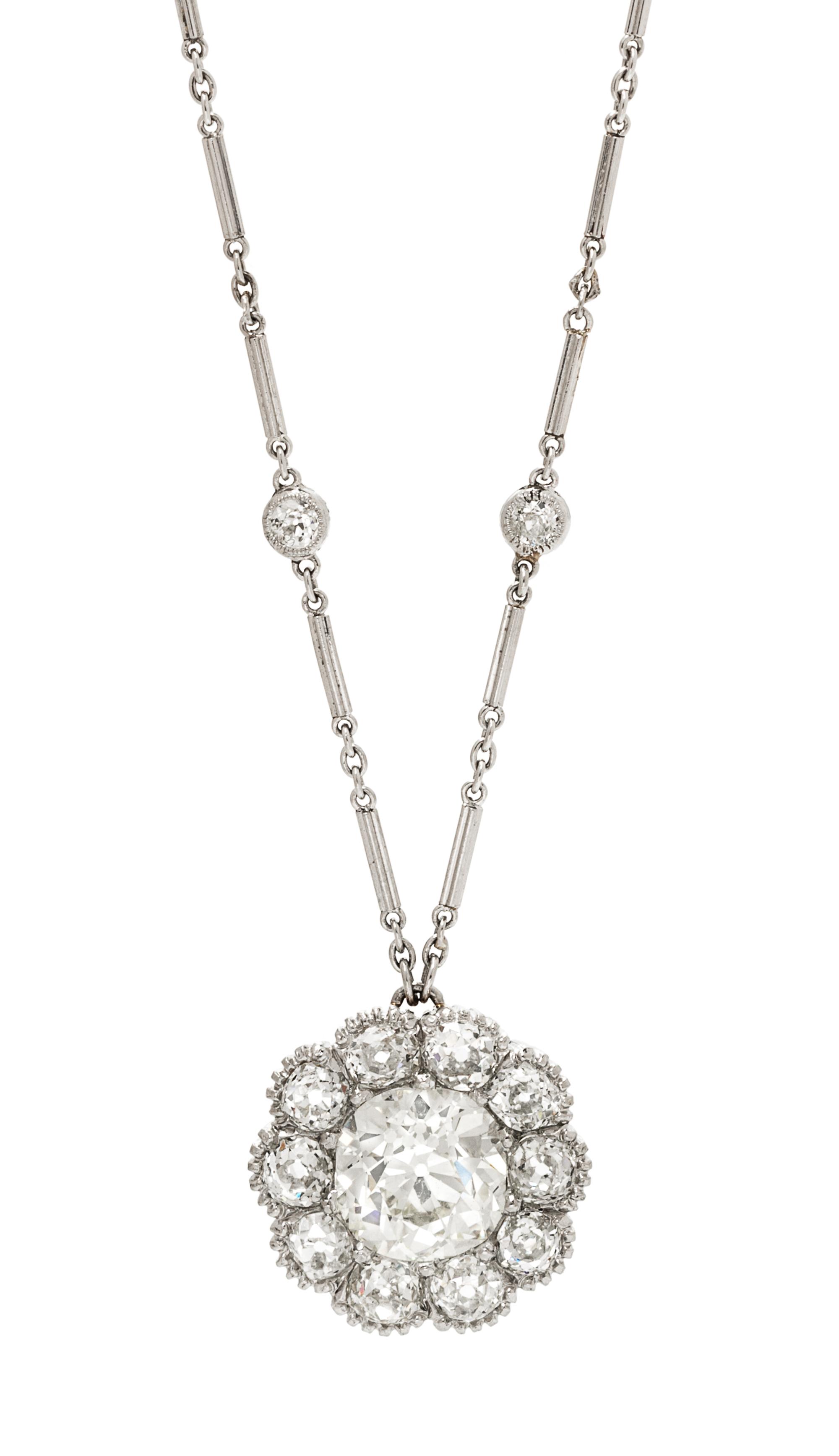 A Platinum and Diamond Necklace, Circa 1915, 6.60 dwts.