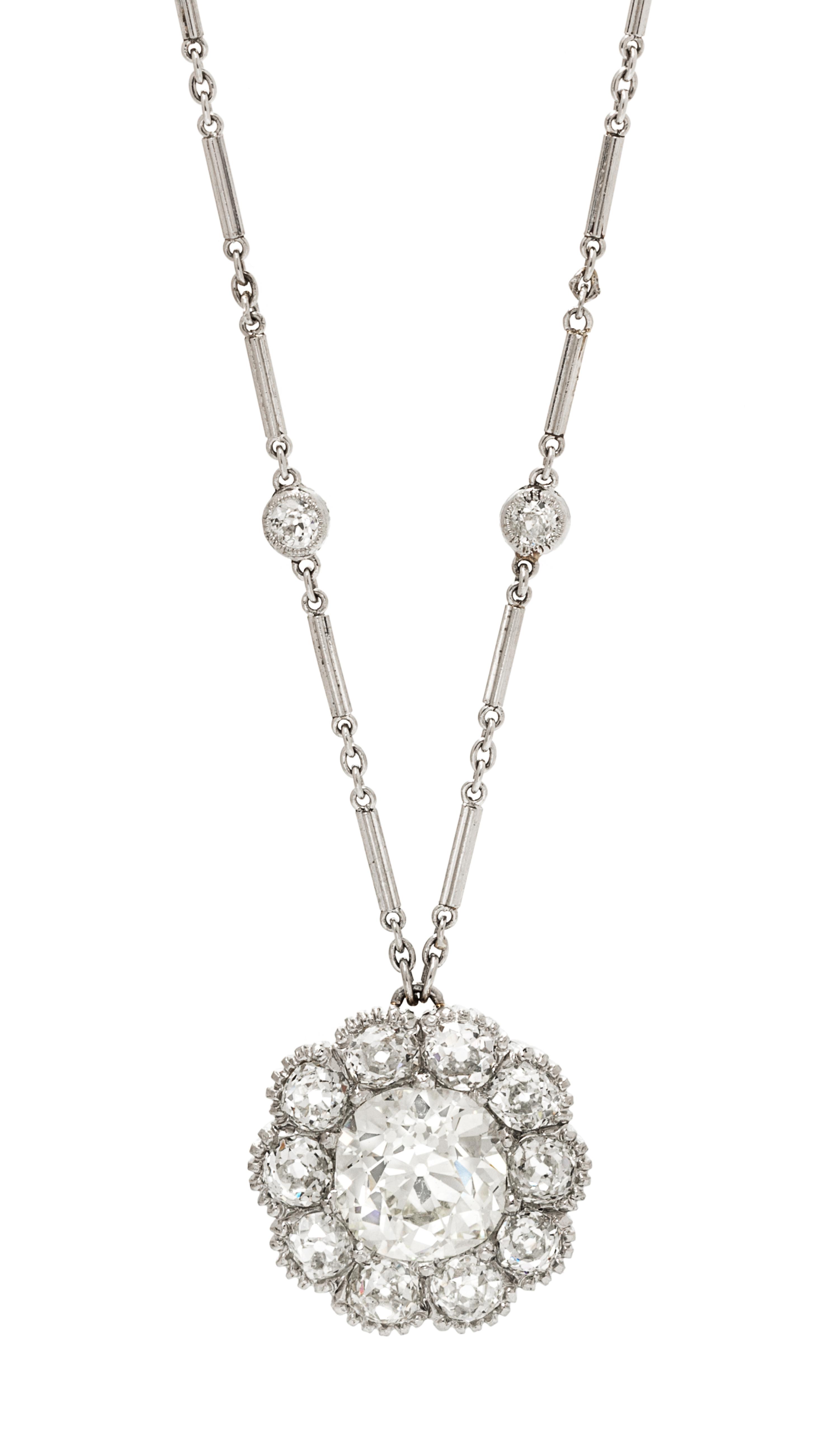 A Platinum and Diamond Necklace, Circa 1915, 6.60 dwts.