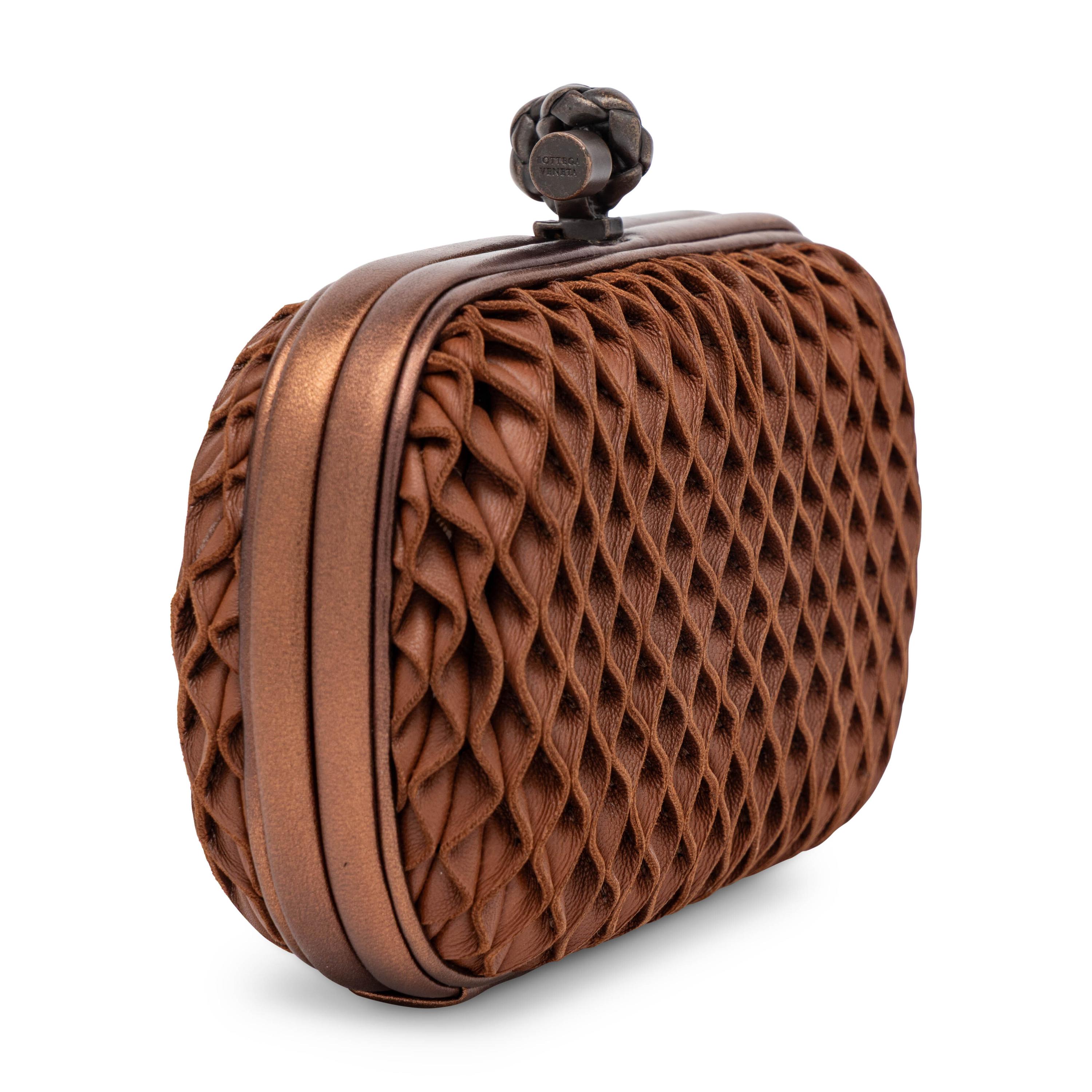 Bottega Veneta, Knot Clutch in Brown Pleated Leather