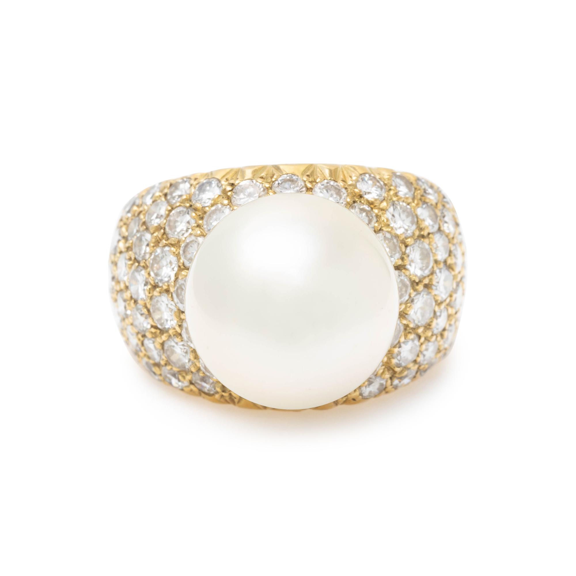CULTURED SOUTH SEA PEARL AND DIAMOND RING