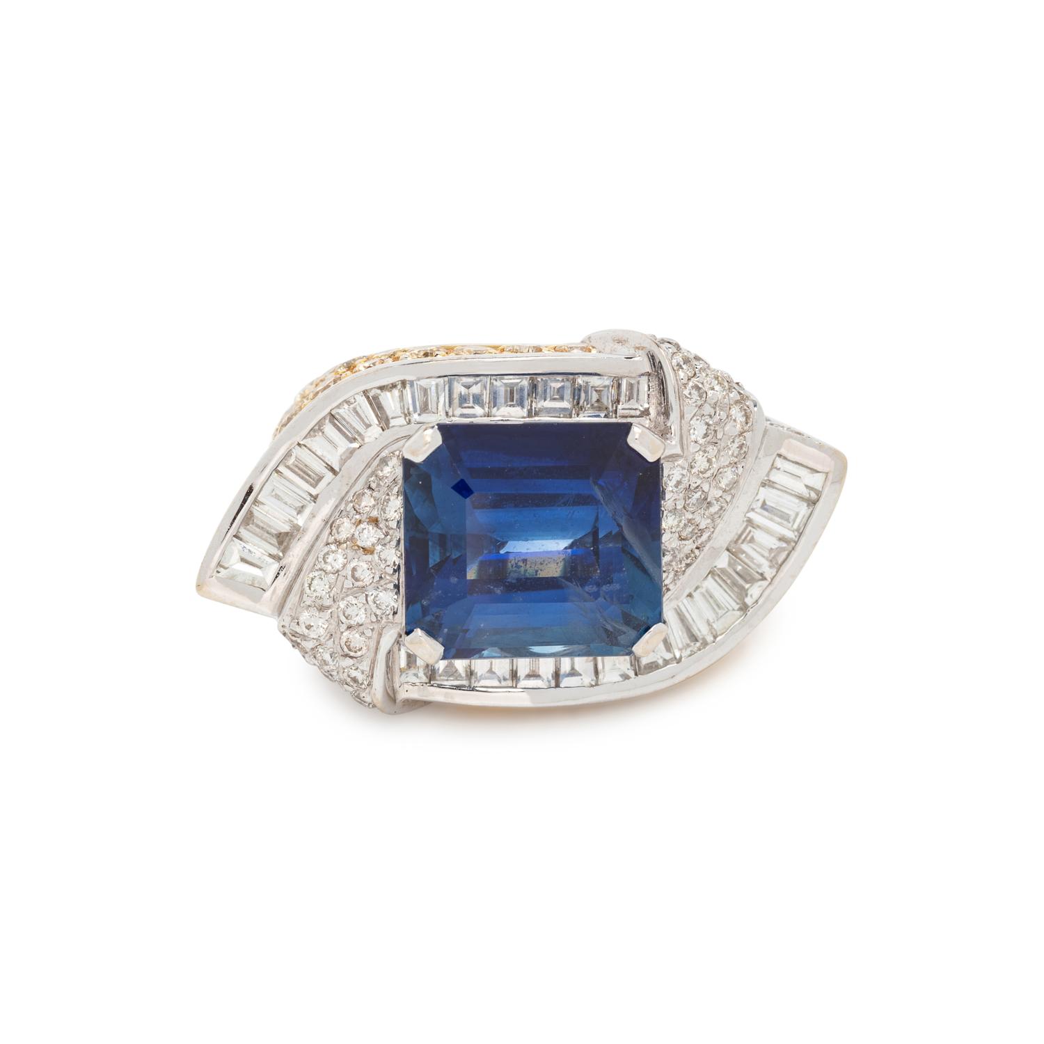 SAPPHIRE, COLORED DIAMOND AND DIAMOND RING