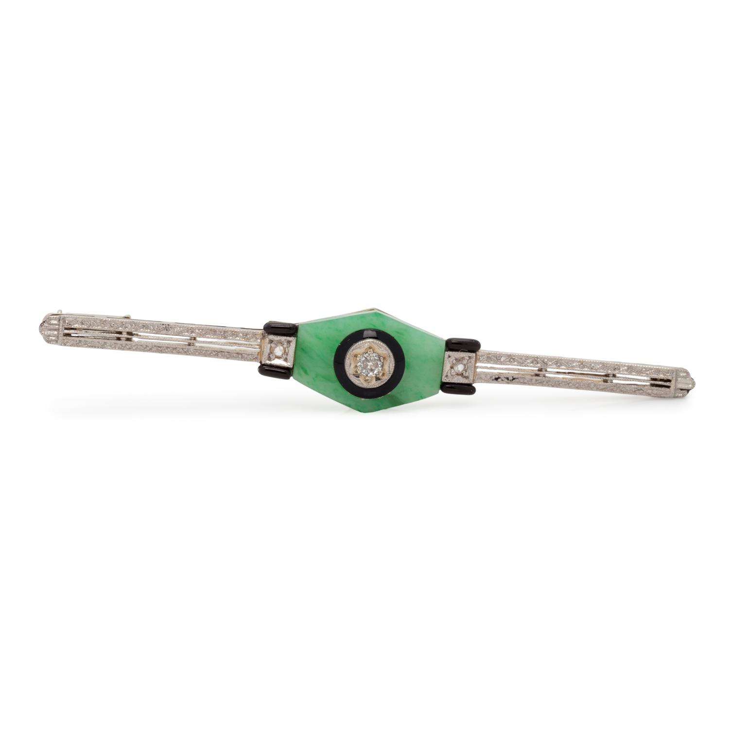 WHITE GOLD AND MULTIGEM BROOCH