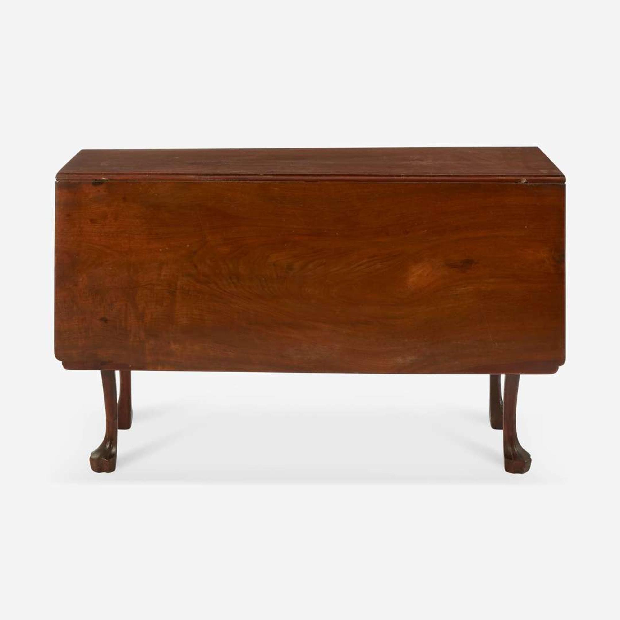 A Queen Anne carved mahogany drop-leaf table Probably Philadelphia, PA, circa 1770