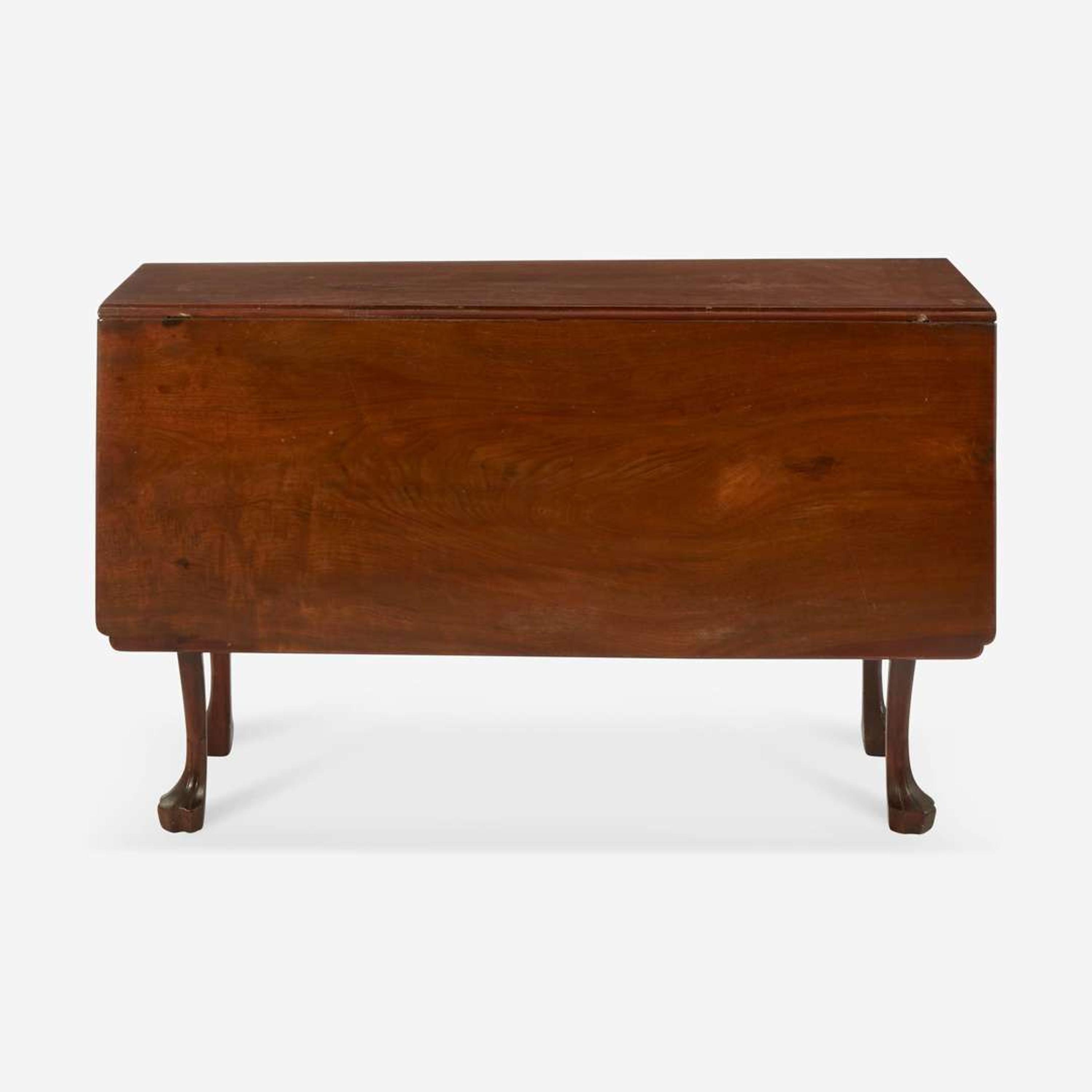 A Queen Anne carved mahogany drop-leaf table Probably Philadelphia, PA, circa 1770