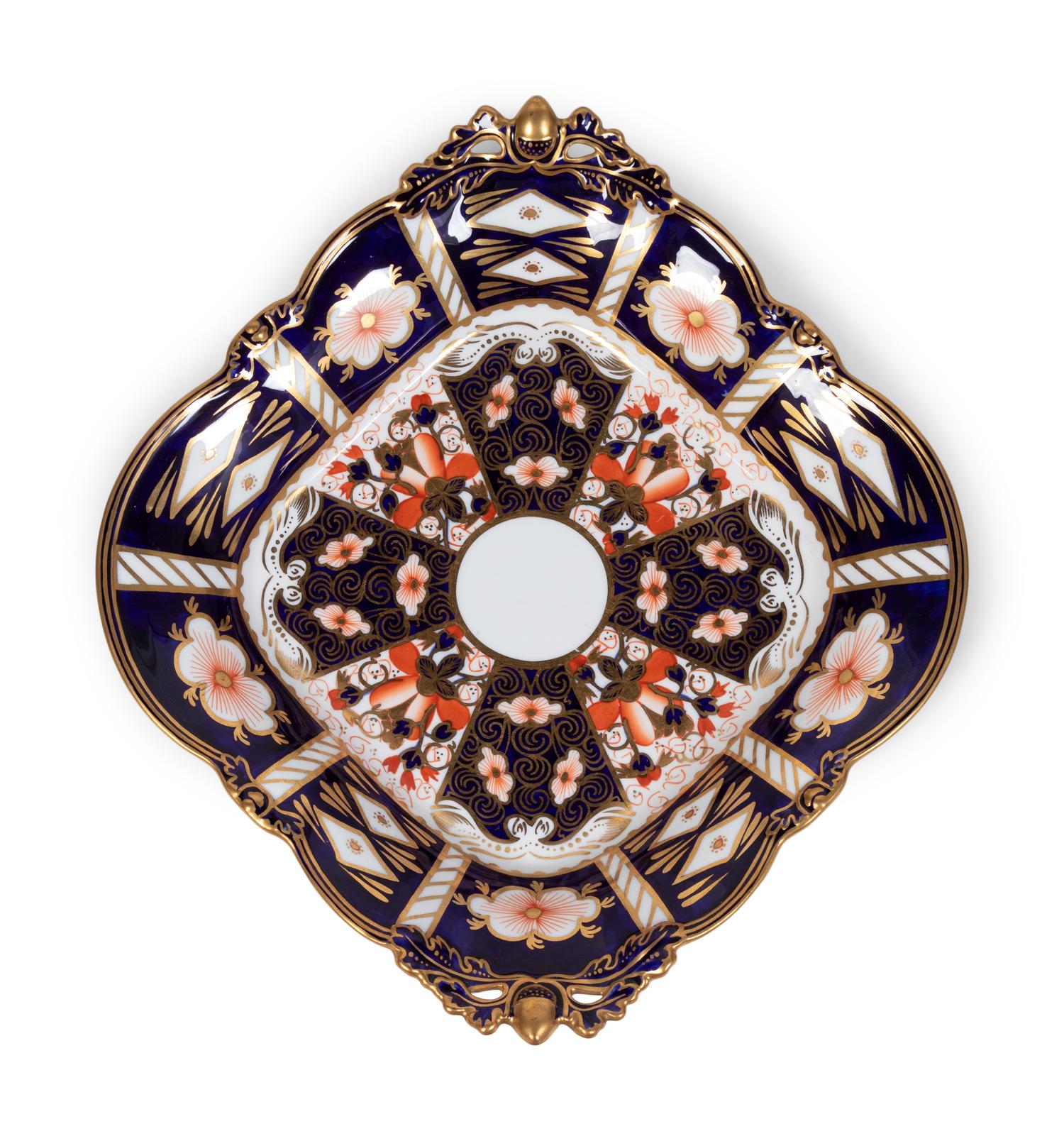 A Royal Crown Derby Porcelain Dinner Service