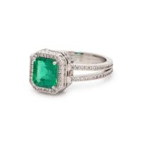 EMERALD AND DIAMOND RING
