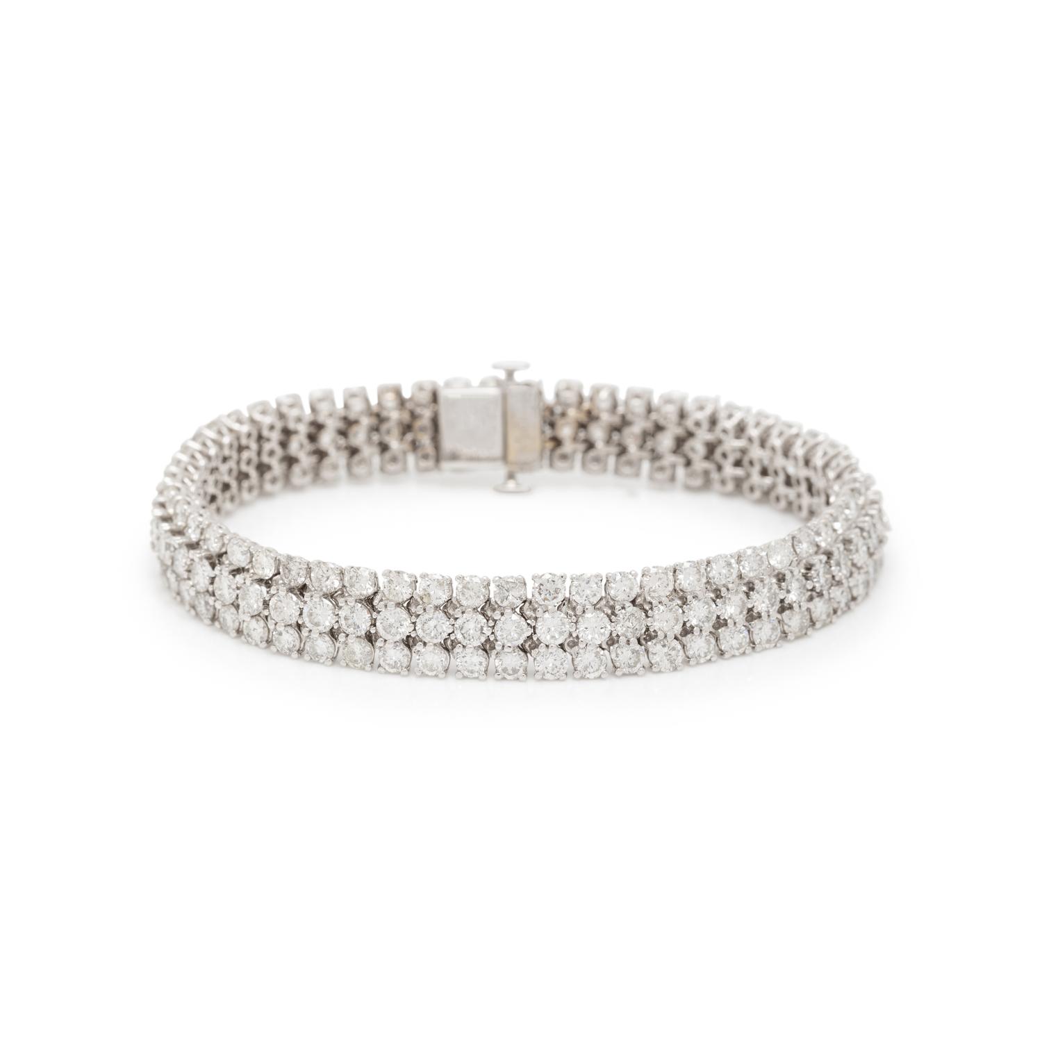 WHITE GOLD AND DIAMOND BRACELET