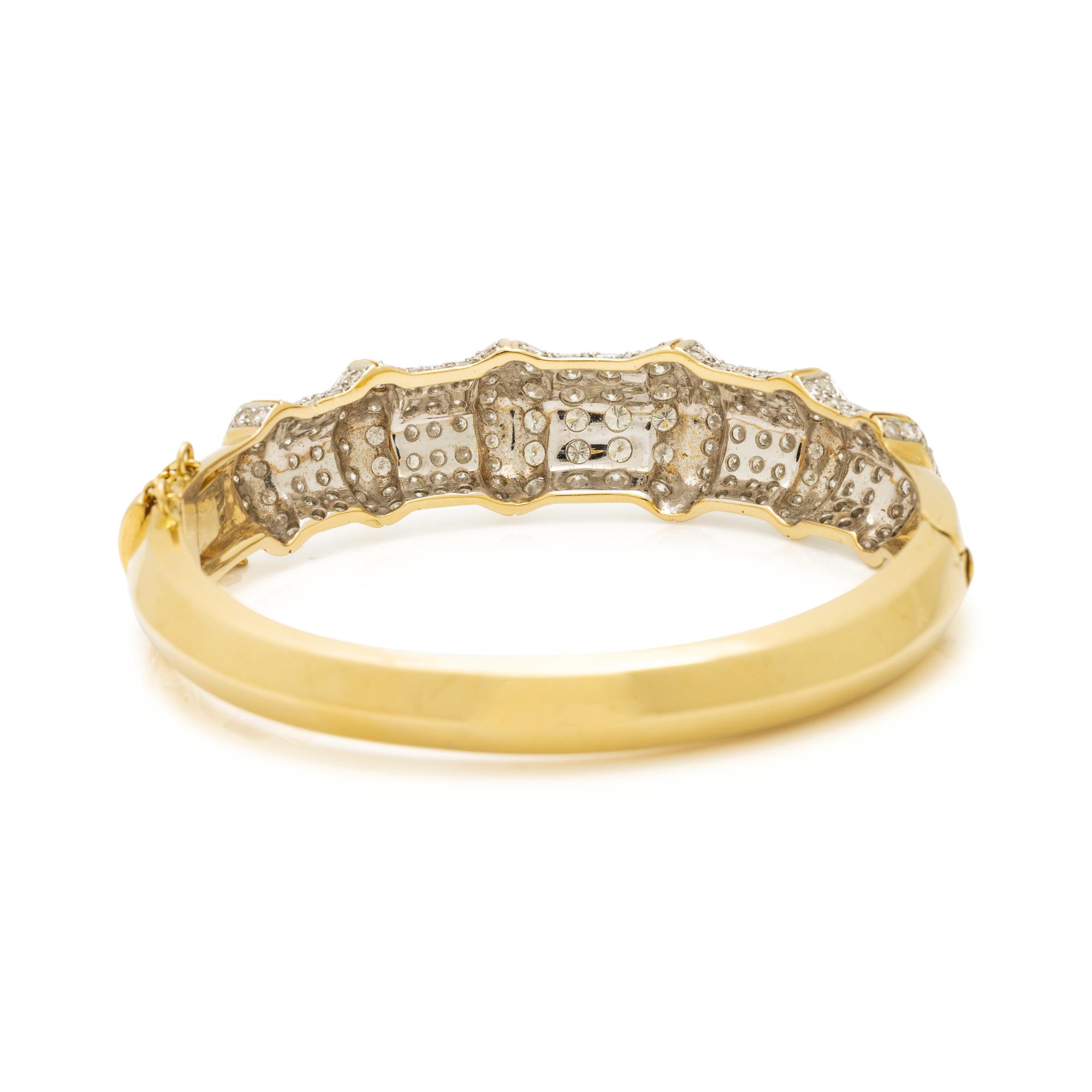 BICOLOR GOLD AND DIAMOND BANGLE BRACELET