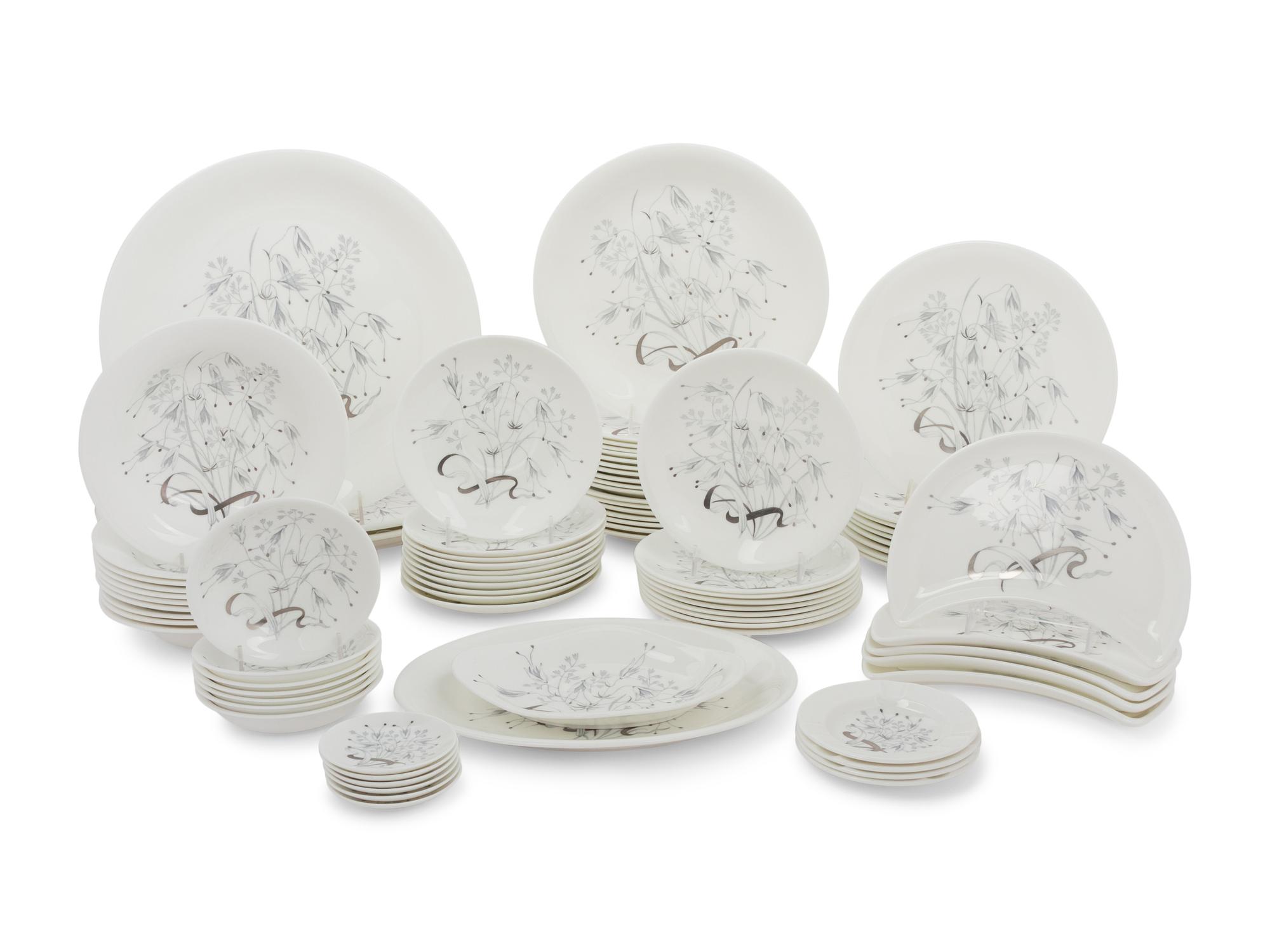 A Wedgwood Porcelain Dinner Service