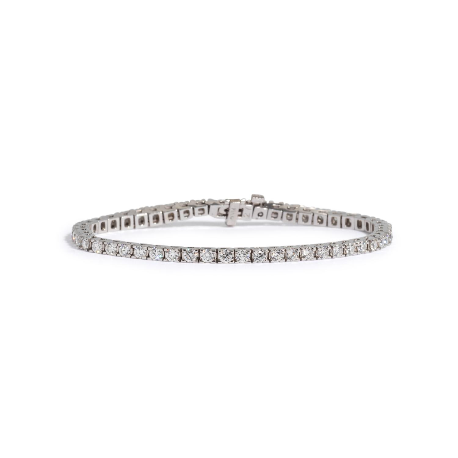 WHITE GOLD AND DIAMOND BRACELET