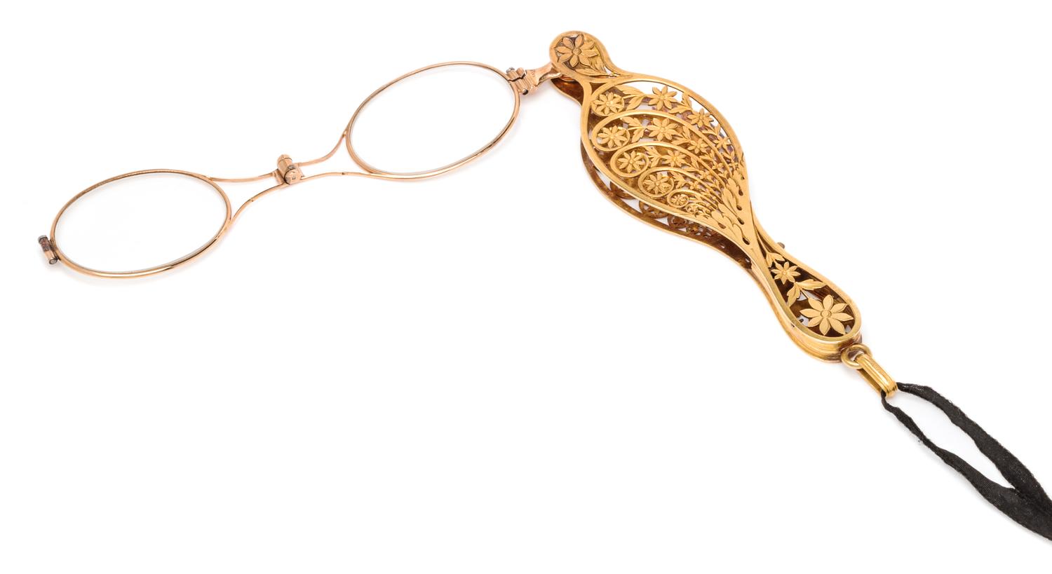 A Belle Epoque 18 Karat Yellow Gold Lorgnette, Tiffany & Co., France, 22.10 dwts.