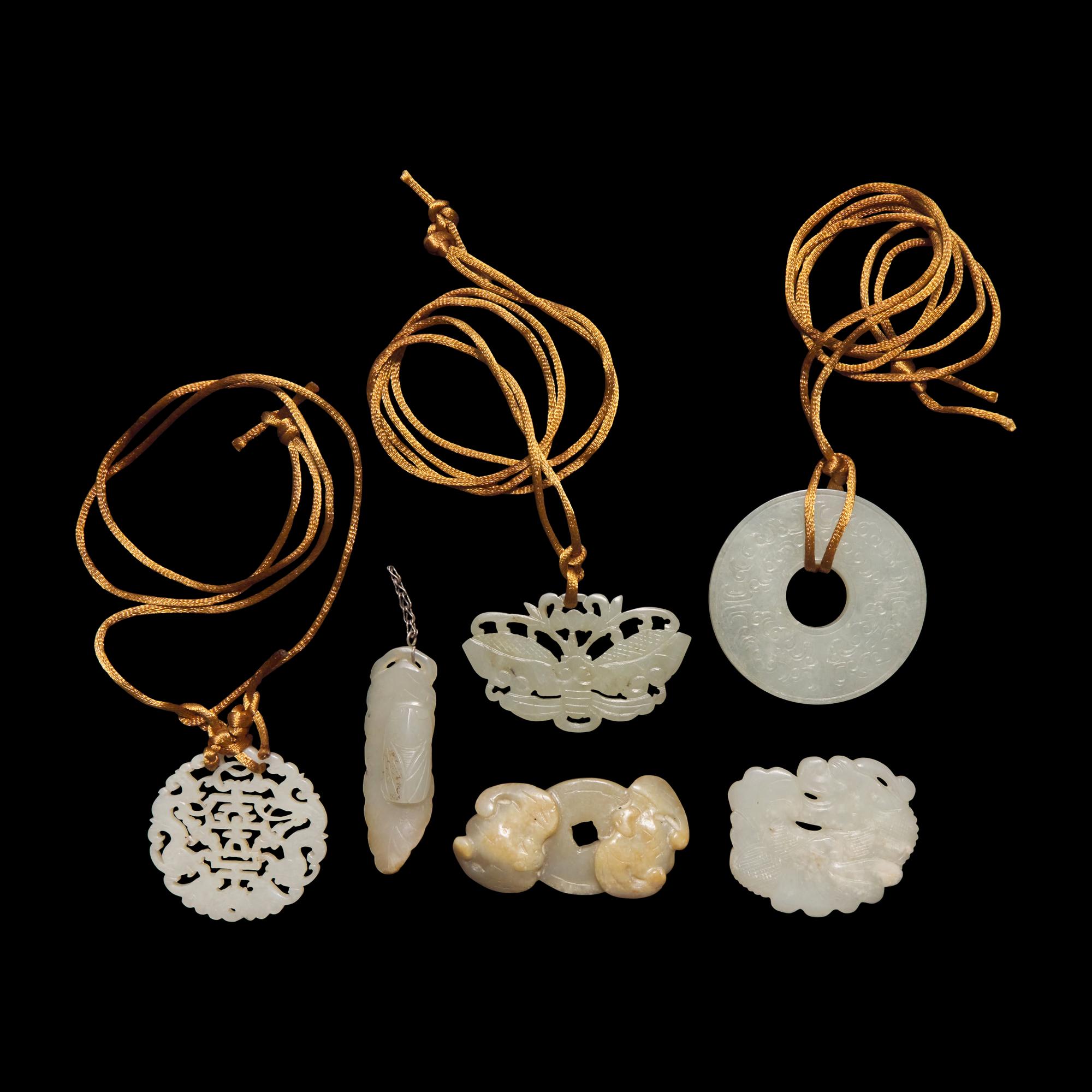 Six Chinese Jade Pendants, 19th-20th Century — 晚清-民國 玉佩一組六件