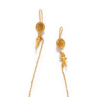 A Greek Gold Cloak Chain with Two Erotes