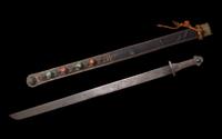 A Tibetan Embellished Sword and Scabbard, Dpa'Dam, 19th Century or Earlier 十九世紀或更早 藏刀一把
