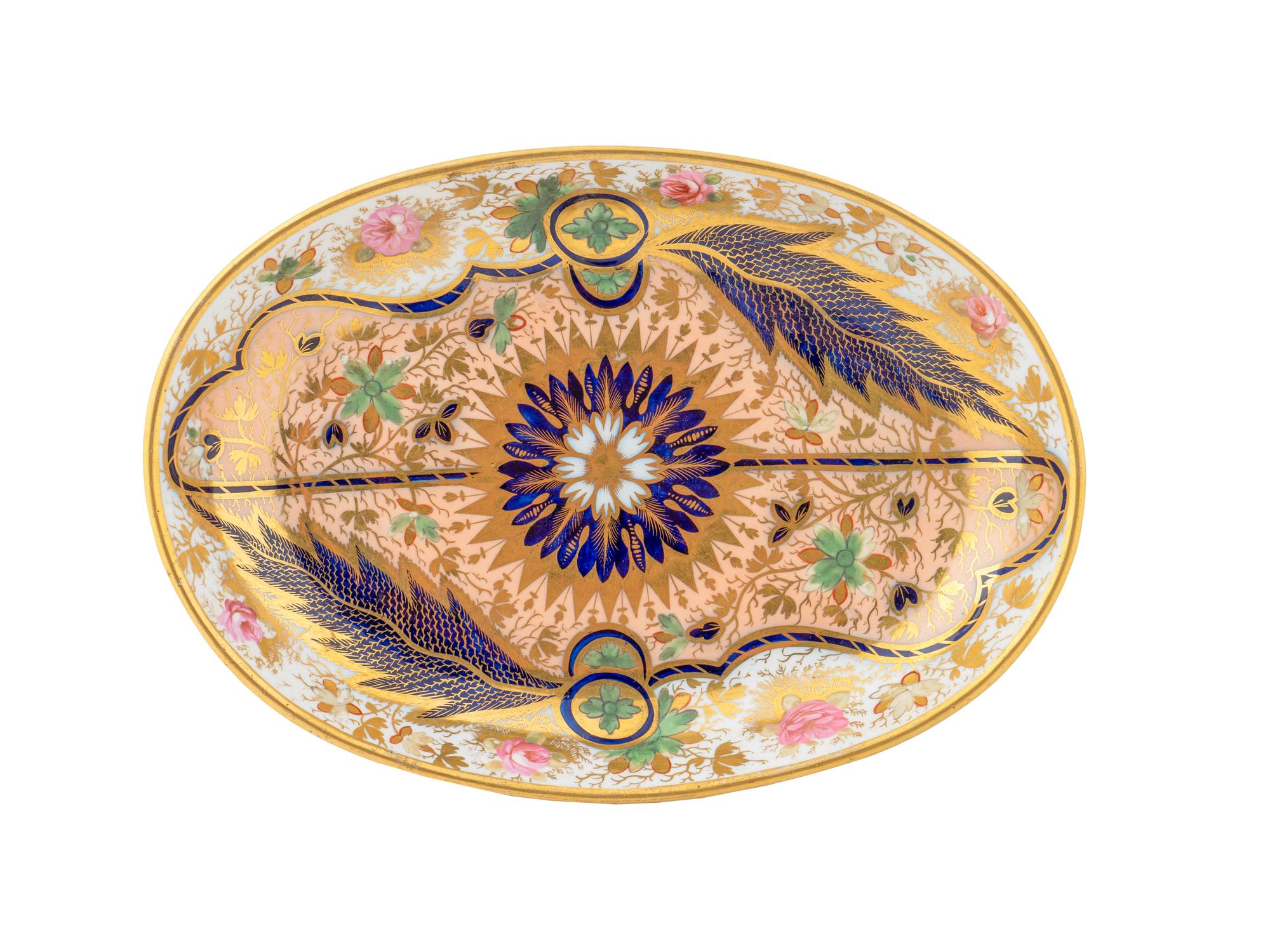 An English Porcelain Oval Plate — 18TH CENTURY