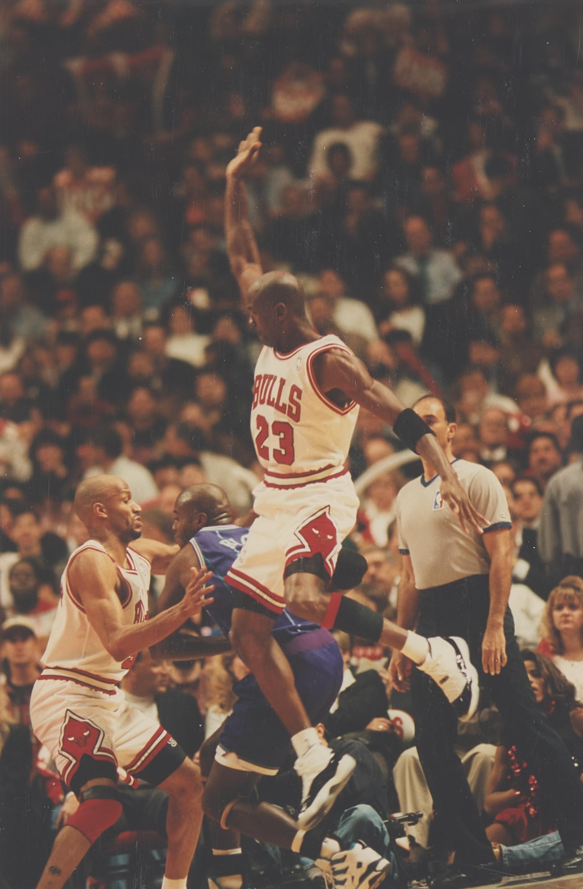 [Basketball] [Jordan, Michael] Sissac, Carl V. Type 1 Photo of Michael Jordan