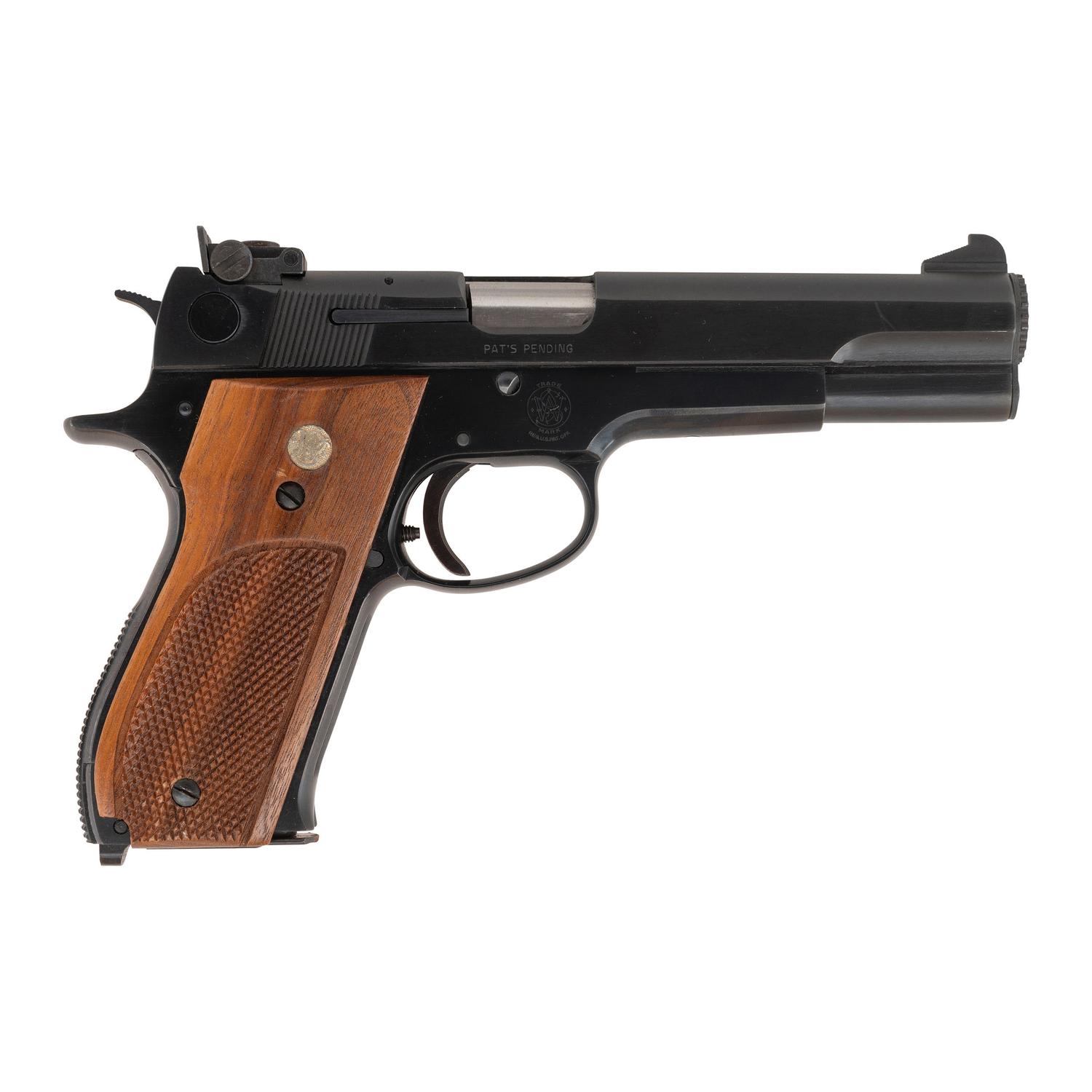 *Smith & Wesson Model 52-2 Pistol in Factory Box