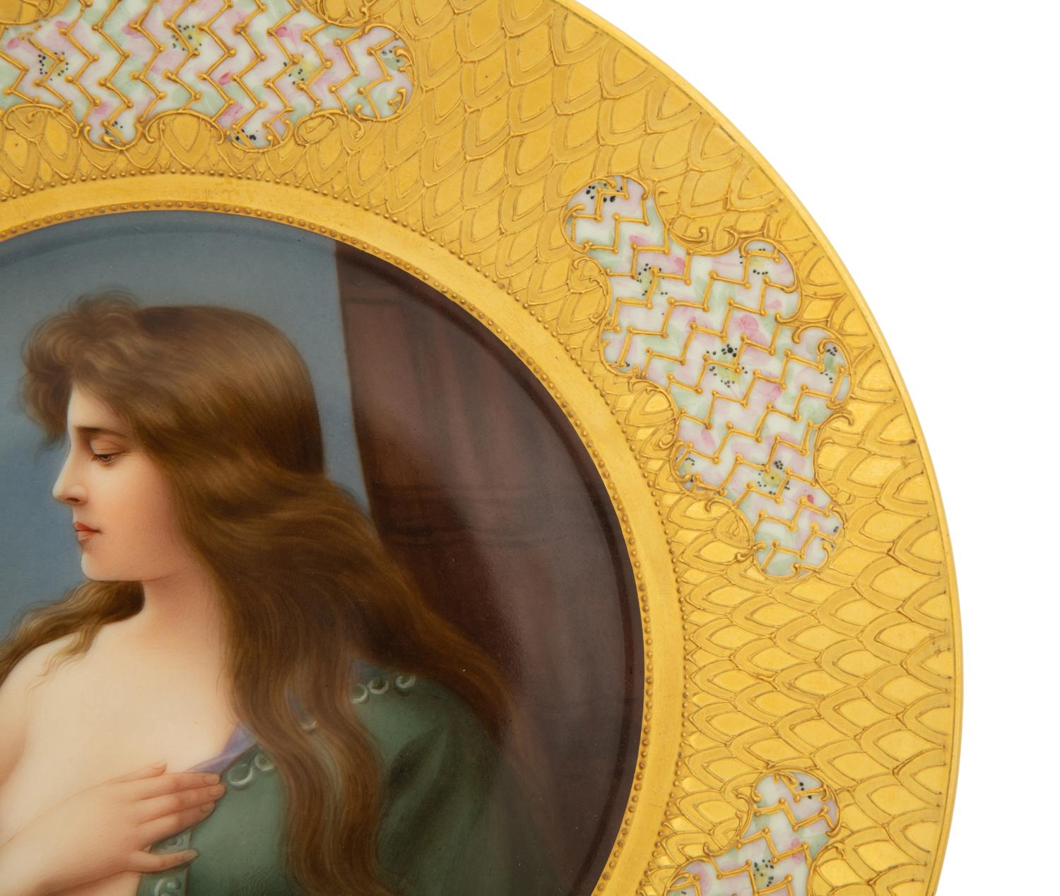 A Vienna Porcelain Cabinet Plate — 19TH CENTURY