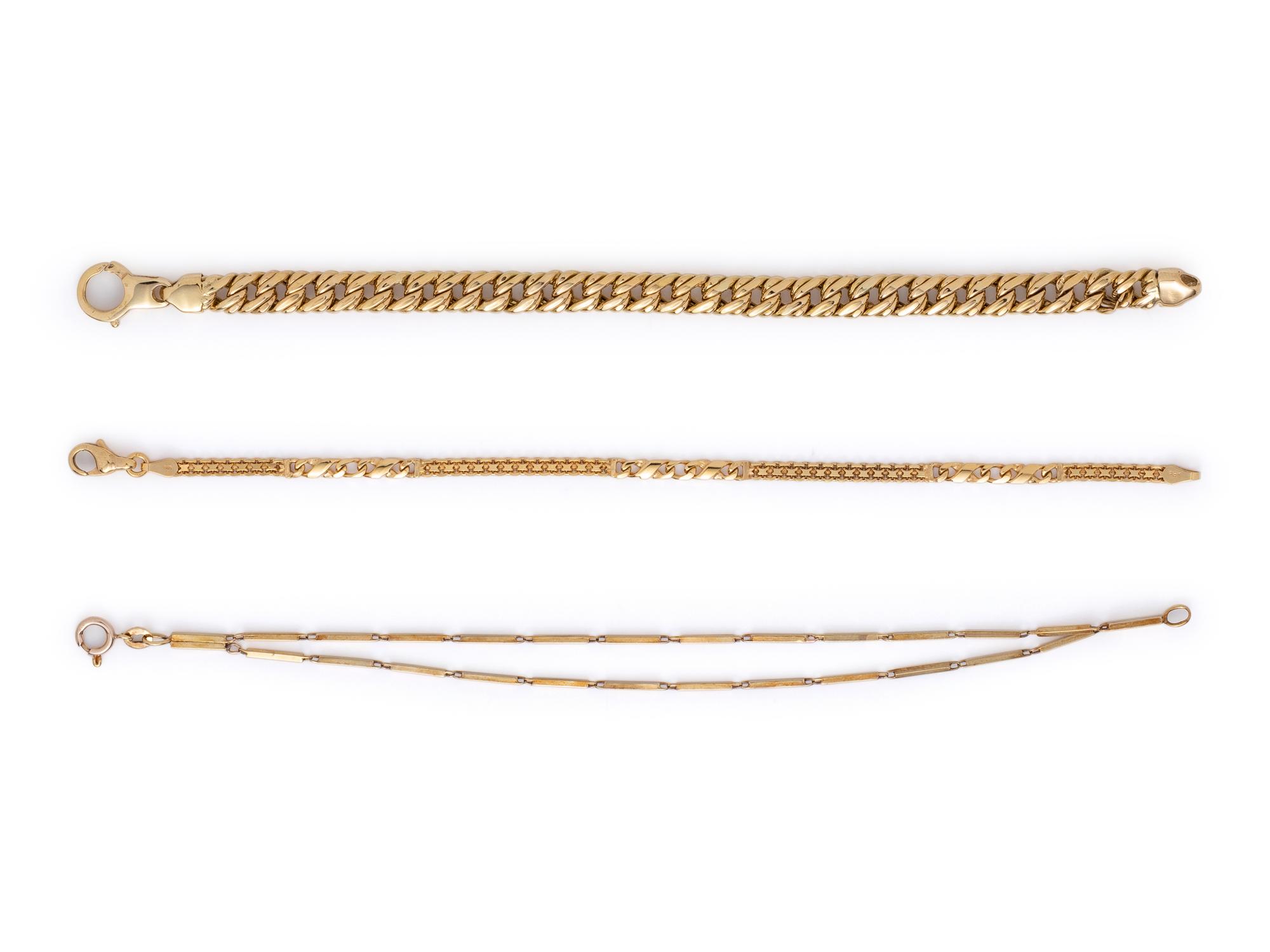 COLLECTION OF YELLOW GOLD BRACELETS