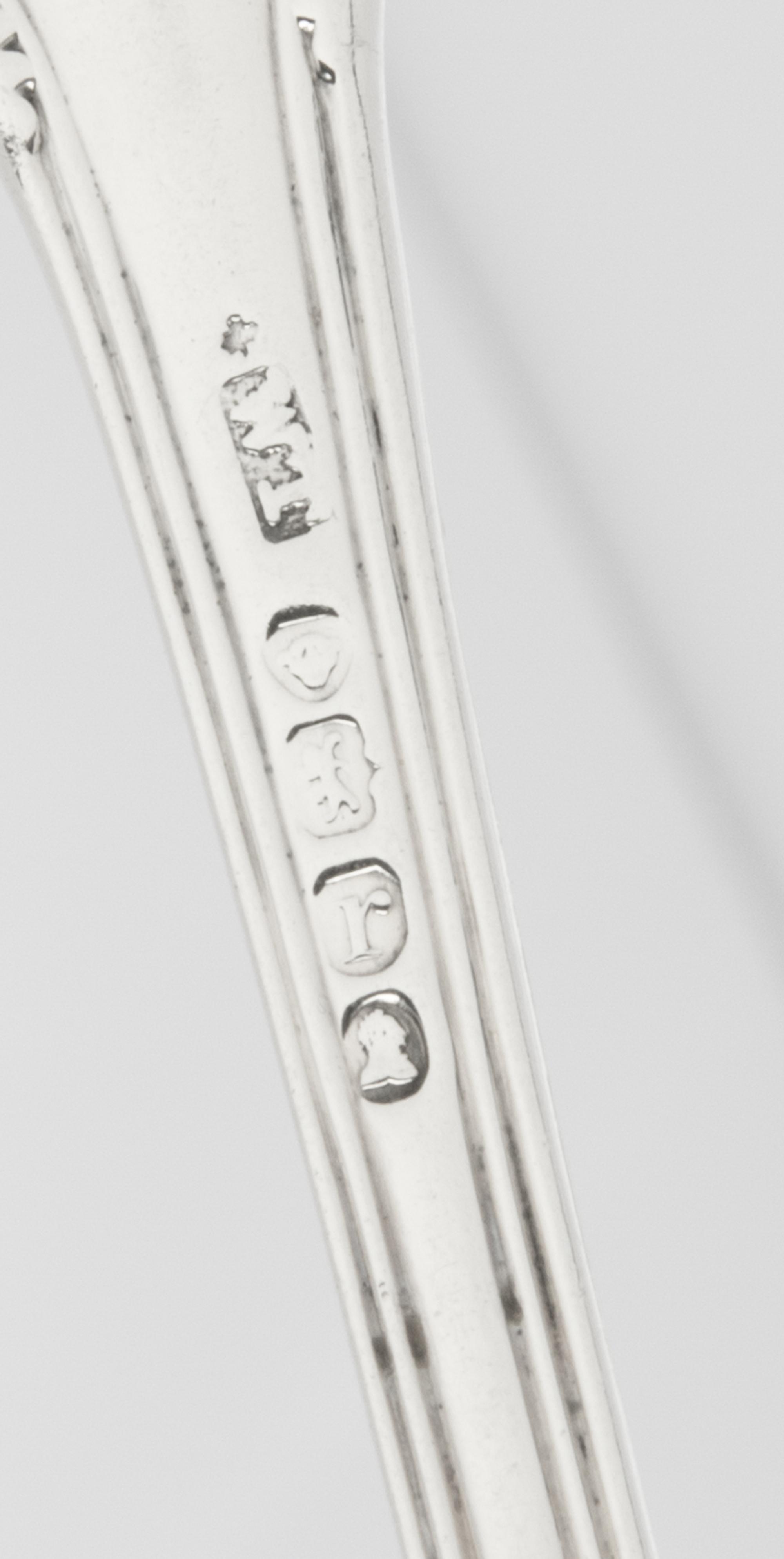 A Pair of William IV Silver Sauce Ladles, William Traies, London, 1832, in the King's Husk pattern, engraved with crests.