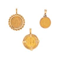 COLLECTION OF YELLOW GOLD COIN PENDANTS