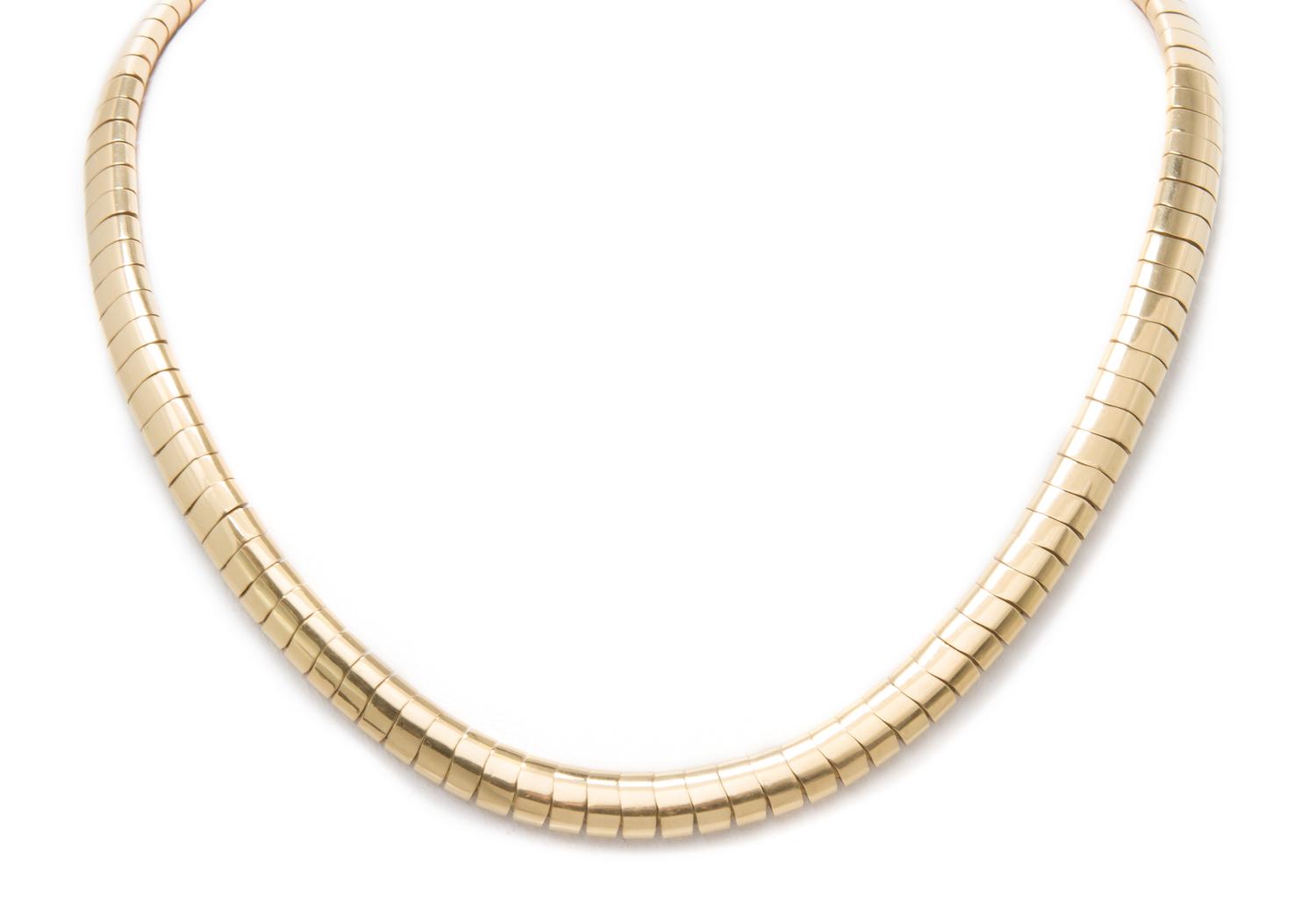 A Vintage 18 Karat Yellow Gold Necklace, Van Cleef and Arpels, 59.40 dwts.