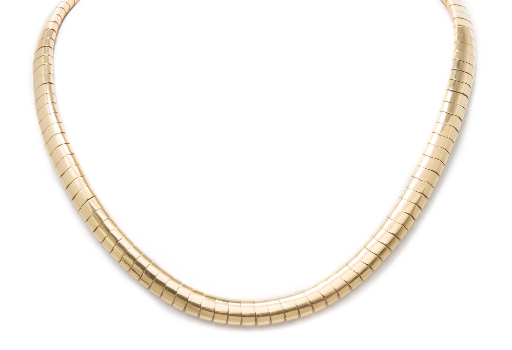 A Vintage 18 Karat Yellow Gold Necklace, Van Cleef and Arpels, 59.40 dwts.