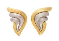 A Pair of 18 Karat Yellow Gold and Platinum Earclips, Henry Dunay, 24.35 dwts.