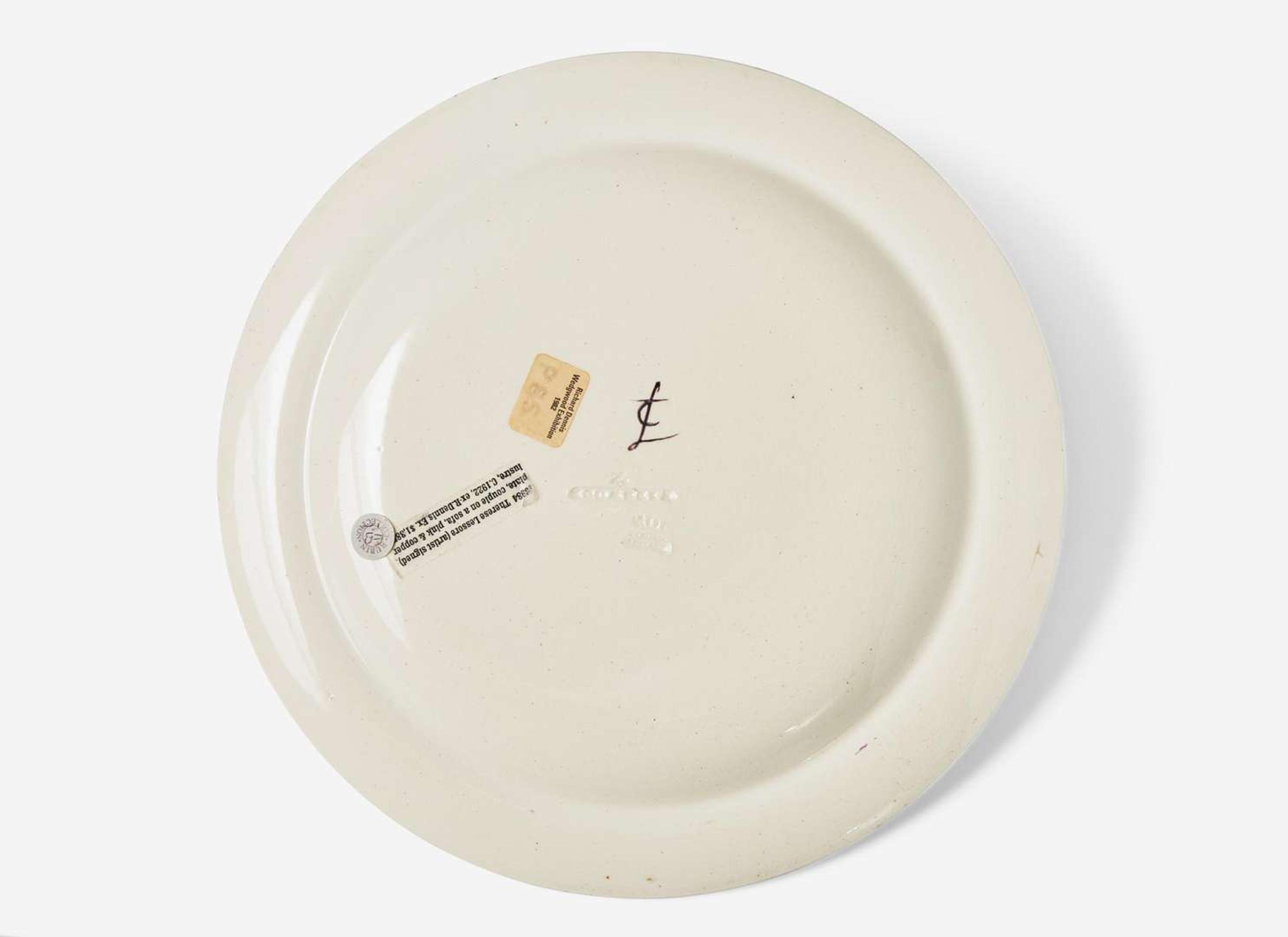 A Wedgwood Thérèse Lessore Decorated Queensware Plate, UK, circa 1920
